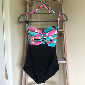 Geometric pattern swimsuit